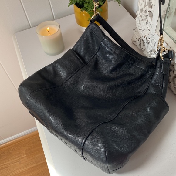 Black Coach Satchel - Picture 5 of 9